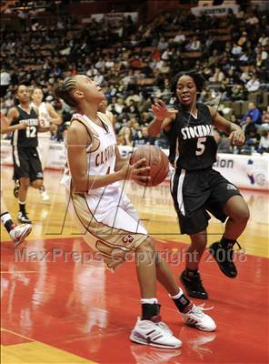 Thumbnail 3 in Stockdale vs. Clovis West (CIF CS D1 Final) photogallery.