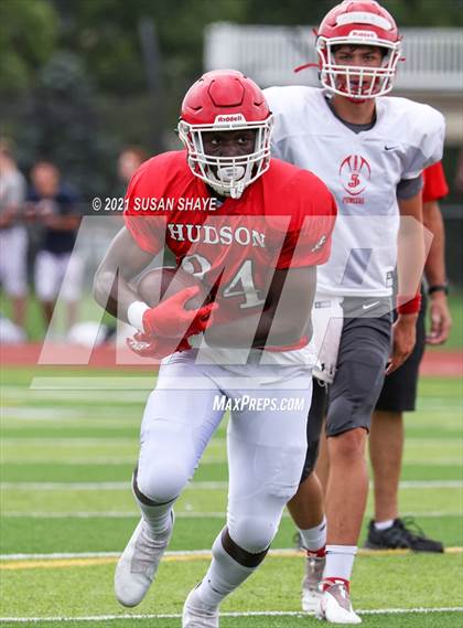Thumbnail 2 in Brockton @ St. John's (scrimmage) photogallery.