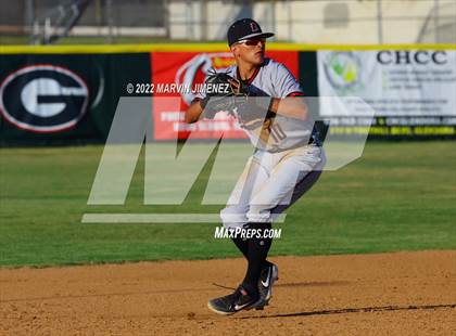 Thumbnail 2 in Glendora vs Etiwanda photogallery.