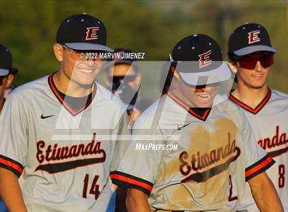 Thumbnail 3 in Glendora vs Etiwanda photogallery.