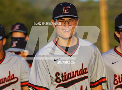 Thumbnail 1 in Glendora vs Etiwanda photogallery.