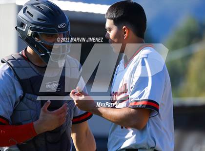 Thumbnail 3 in Glendora vs Etiwanda photogallery.