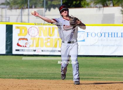 Thumbnail 2 in Glendora vs Etiwanda photogallery.