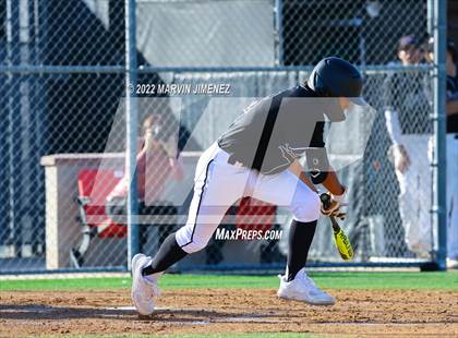 Thumbnail 2 in Glendora vs Etiwanda photogallery.