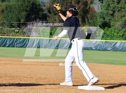Thumbnail 2 in Glendora vs Etiwanda photogallery.