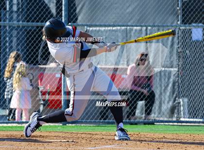 Thumbnail 1 in Glendora vs Etiwanda photogallery.