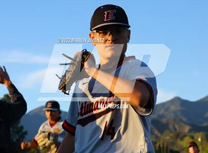 Thumbnail 2 in Glendora vs Etiwanda photogallery.