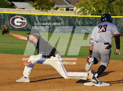 Thumbnail 3 in Glendora vs Etiwanda photogallery.