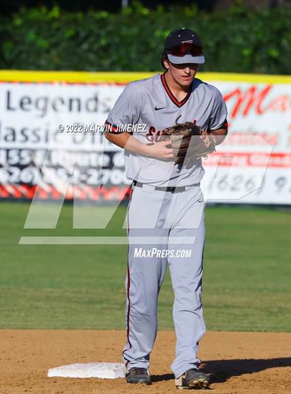 Thumbnail 3 in Glendora vs Etiwanda photogallery.