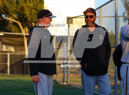 Thumbnail 1 in Glendora vs Etiwanda photogallery.