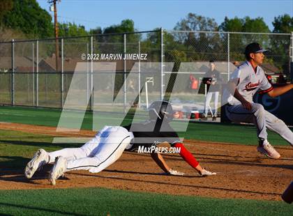 Thumbnail 3 in Glendora vs Etiwanda photogallery.