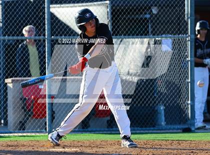Thumbnail 3 in Glendora vs Etiwanda photogallery.