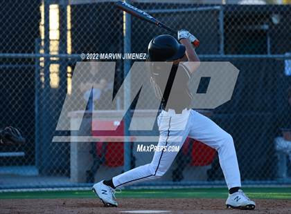 Thumbnail 1 in Glendora vs Etiwanda photogallery.