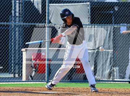 Thumbnail 2 in Glendora vs Etiwanda photogallery.