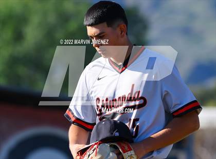 Thumbnail 2 in Glendora vs Etiwanda photogallery.
