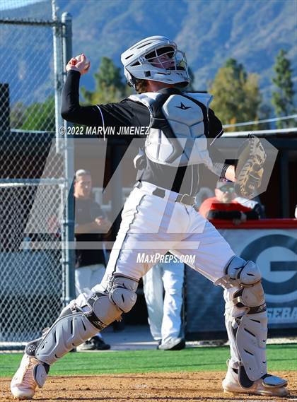 Thumbnail 3 in Glendora vs Etiwanda photogallery.