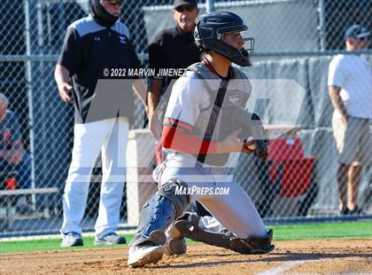 Thumbnail 1 in Glendora vs Etiwanda photogallery.