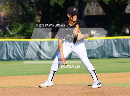 Thumbnail 3 in Glendora vs Etiwanda photogallery.