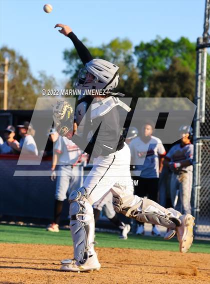 Thumbnail 1 in Glendora vs Etiwanda photogallery.