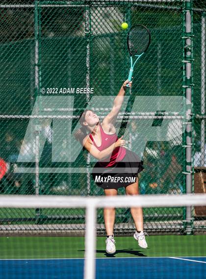 Thumbnail 3 in OHSAA Elyria Division 1 Sectional Round 3 photogallery.