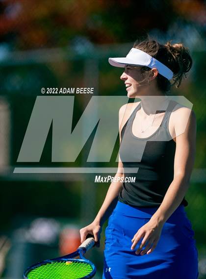 Thumbnail 3 in OHSAA Elyria Division 1 Sectional Round 3 photogallery.