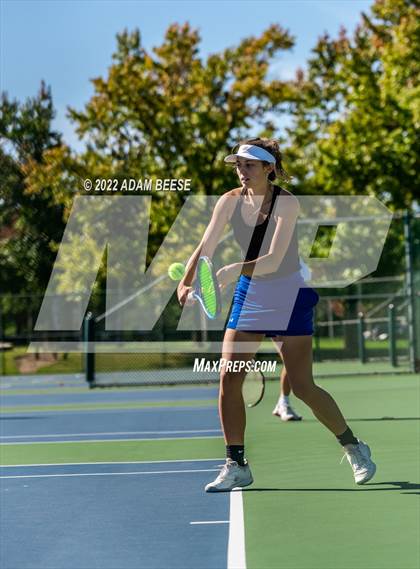 Thumbnail 1 in OHSAA Elyria Division 1 Sectional Round 3 photogallery.