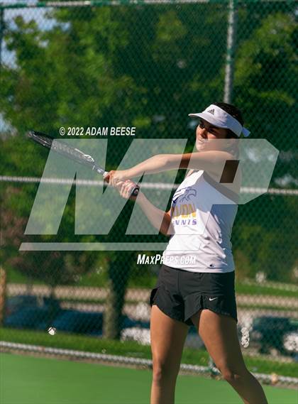 Thumbnail 3 in OHSAA Elyria Division 1 Sectional Round 3 photogallery.