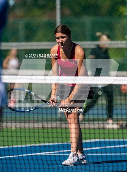 Thumbnail 3 in OHSAA Elyria Division 1 Sectional Round 3 photogallery.
