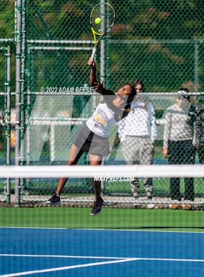 Thumbnail 3 in OHSAA Elyria Division 1 Sectional Round 3 photogallery.