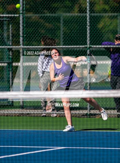 Thumbnail 3 in OHSAA Elyria Division 1 Sectional Round 3 photogallery.