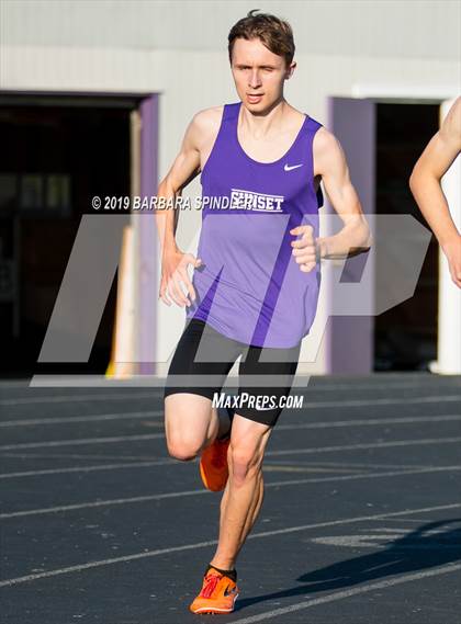Thumbnail 2 in Southridge @ Sunset (Boys' Track and Shot Put) photogallery.