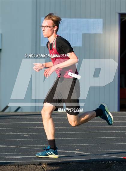 Thumbnail 2 in Southridge @ Sunset (Boys' Track and Shot Put) photogallery.