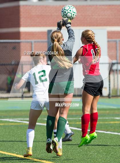 Thumbnail 3 in Masuk @ New Milford photogallery.