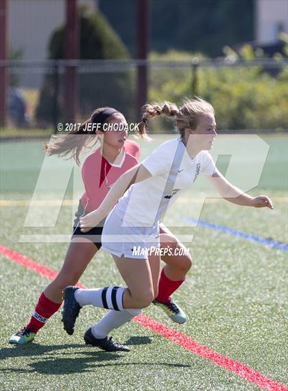 Thumbnail 3 in Masuk @ New Milford photogallery.