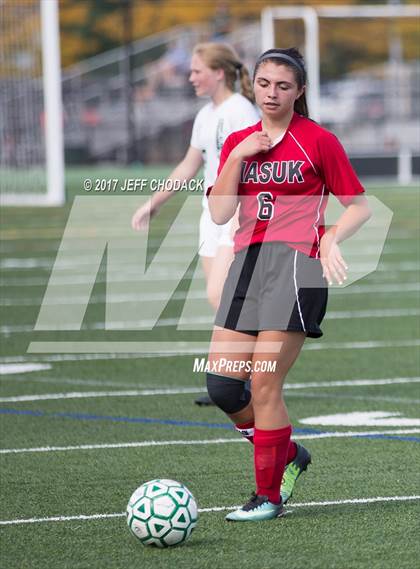 Thumbnail 2 in Masuk @ New Milford photogallery.