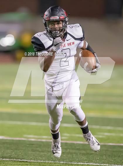 Thumbnail 3 in Cherry Creek vs. Castle View (CHSAA 5A 2nd Round Playoff) photogallery.