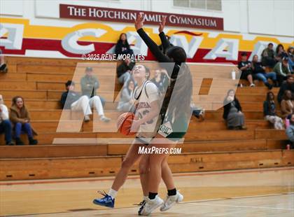 Thumbnail 3 in Granada Hills Charter vs Maranatha photogallery.