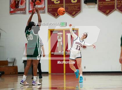 Thumbnail 3 in Granada Hills Charter vs Maranatha photogallery.