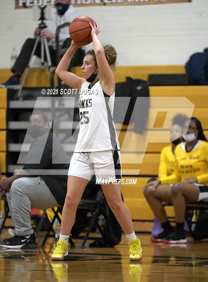 Thumbnail 2 in Cardinal O'Hara vs. St. Mary's photogallery.