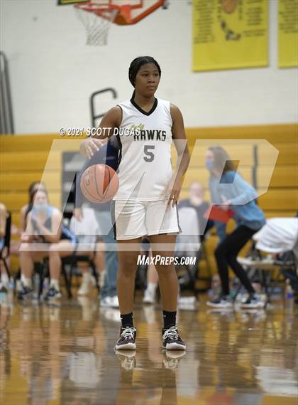 Thumbnail 2 in Cardinal O'Hara vs. St. Mary's photogallery.