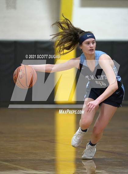 Thumbnail 2 in Cardinal O'Hara vs. St. Mary's photogallery.