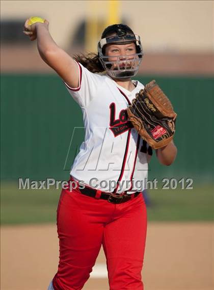 Thumbnail 1 in Bonham vs Lovejoy (3A Region II Area Playoff) photogallery.