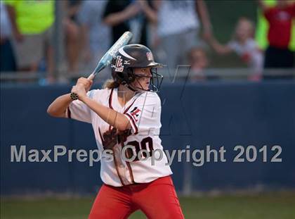 Thumbnail 2 in Bonham vs Lovejoy (3A Region II Area Playoff) photogallery.