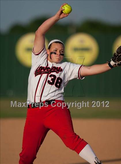 Thumbnail 1 in Bonham vs Lovejoy (3A Region II Area Playoff) photogallery.