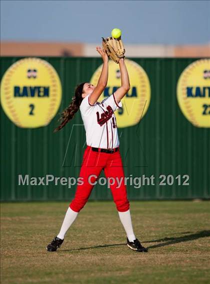 Thumbnail 3 in Bonham vs Lovejoy (3A Region II Area Playoff) photogallery.