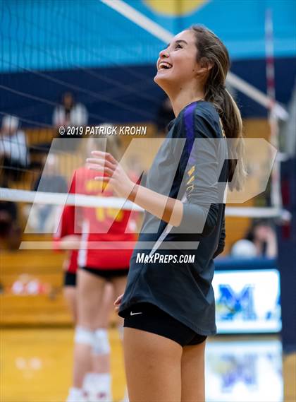 Thumbnail 1 in Issaquah vs. Newport - Bellevue photogallery.