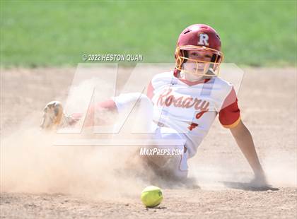 Thumbnail 2 in Santa Margarita @ Rosary Academy photogallery.