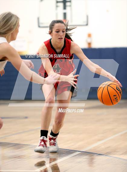 Thumbnail 1 in West Blocton @ Jemison photogallery.