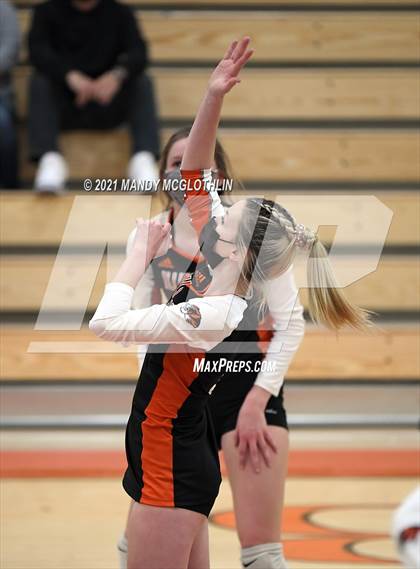 Thumbnail 3 in Farmington @ Illini Bluffs photogallery.