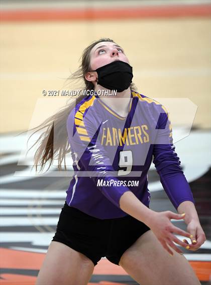 Thumbnail 2 in Farmington @ Illini Bluffs photogallery.